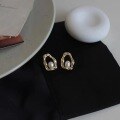 wholesale Metal French Irregular Oval Pearl Earrings, Simple and Luxurious Advanced Earrings-0-5