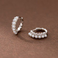 wholesale S925 sterling silver ins-style pave synthetic pearl ear clips with a design sense and elegant temperament for women M04681-0-0