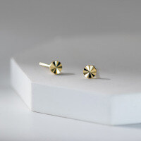 wholesale S925 Sterling Silver Fresh and Sweet Ins Style Small and Exquisite Design Delicate Engraved Round Earrings M06411-S925 silver pair 925 silver