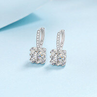wholesale PT950 gold plated 925 sterling silver square sugar moissanite ear clips with high-quality design, available for wholesale-5.5mm zircon 925 silver