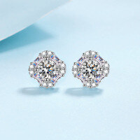 wholesale PT950 gold-plated 925 sterling silver stud earrings for women with full moissanite square sugar earrings, exquisite ear jewelry, factory ready stock wholesale-1.47 carats full moissanite &gt; 925 silver