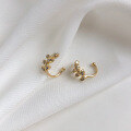 wholesale 925 Sterling Silver Leaf Ear Clip Women New Trendy Temperament Light Luxury Leaf Ear Cartilage Clip Small Design Sense-0-3