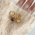 wholesale 925 Sterling Silver Vintage Maillard Style Tiger's Eye Asymmetrical Heart Ear Clasp Hoop Elegant and Chic Earring Jewelry-0-5