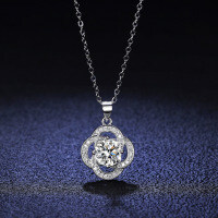 925 Sterling Silver 1-Carat Moissanite Four-Leaf Clover Windmill Pendant Necklace-carat (zircon)  925 silver