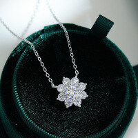925 Sterling Silver Moissanite Sunflower Pendant Necklace, Classic Six-Prong Snowflake Design, Factory Live-Stream Drop Shipping-1 carat (zircon)  925 silver