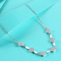 S925 Silver Exquisite Moissanite Four-Leaf Clover Bracelet, Fashionable and Versatile-Inlaid with moissanite  925 silver