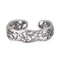 wholesale Metal material, cross-border hit hollow small flower leaf open ring vine branch retro vintage advanced sense index finger ring-0-4
