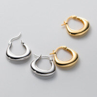 wholesale S925 Sterling Silver Minimalist U-Shaped Hoop Earrings, Sleek Finish, Small Circle Earrings, Niche Design, High-End Plain Hoop Accessories M04238-S925 silver pair gold 925 silver