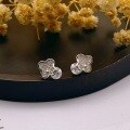 wholesale S925 Sterling Silver Four Seasons Full of Stars Diamond-Inlaid Clover Stud Earrings Fashion Niche Sophisticated Elegant Ear Accessories-0-2