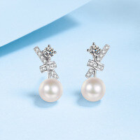 wholesale S925 Sterling Silver Ear Studs Freshwater Pearl Earrings with Moissanite, Designed for Versatile Elegance, Ready for Wholesale-72 points/8-9mm bread beads 925 silver