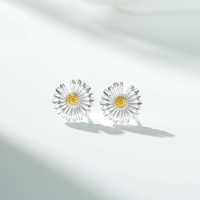 925 Sterling Silver Daisy Necklace, Unisex Simple Daily Wear Ins Style-Earrings - ED240  925 Silver
