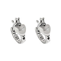 wholesale S925 Sterling Silver 098 Korean Version Ins Small and Unique Design Vintage Crown Heart-shaped Chain Ear Clips for Women-Vintage Silver 925 Silver