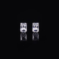 wholesale Platinum 9K/10K/14K/18K Gold Four-Prong 08ct Moissanite Cushion Stud Earrings Minimalist-9k gold inlaid moissanite earrings