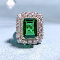 wholesale S925 silver ring with 10*14mm rectangular flat-top high-carbon green zirconia for cross-border dropshipping-Green 9