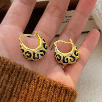 wholesale S925 Sterling Silver Korean-style U-shaped Leopard Print Ear Clips for Women, Small and Fashionable Design, Versatile Earrings-Sterling silver
