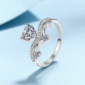 wholesale S925 Sterling Silver Fashion Commuting Minimalist Yet Stylish Moissanite Ring Heart Jewelry-0-1