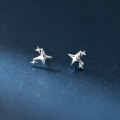 wholesale 925 Sterling Silver Minimalist Korean-style Small and Unique High-end Star-shaped Stud Earrings M05537-0-3