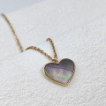 wholesale Rose Gold AU18K Heart-shaped Black Shell Necklace, Fashion Commute Love Design European-style Pendant Chain-0-2