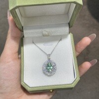 S925 Silver 18K Gold Plated 3ct Oval Lab-Grown Green Sapphire Pendant-Lab-grown green and blue sapphire pendant  8*10mm (3 carats)