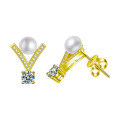 S925 Silver V-Shaped Pearl Earrings with D Color Moissanite and Natural Freshwater Pearls-0-5