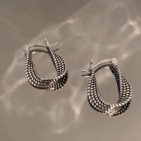 wholesale Sterling silver twisted hoop earrings for women, antique silver finish, retro, niche design, minimalist, elegant,ear cuff studs ins-Platinum