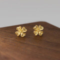 wholesale 990 Sterling Silver Sweet Filigree Influencer Same Style Ear Studs Ins Style Niche Exquisite Four-Leaf Flower Ear Studs M06572-0-0