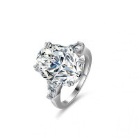 S925 Silver 8-Carat Oval Moissanite Ring with Luxurious Setting-Set with D-color moissanite (8 carats)  US No. 8