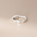 wholesale S925 Sterling Silver Fresh Sweet Ins Style Niche Design Exquisite Ice Crush Serpent Ring R02537-0-3