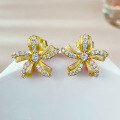 wholesale S925 Silver Gold-Plated Floral Ear Studs Retro Vintage Style Daily Wear Earrings-0-0