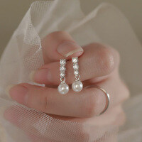 wholesale S925 Sterling Silver Inlaid Synthetic Pearl Earrings, Ins Style High-end Elegant Women's Ear Accessories M04603-S925 silver pair>925 silver