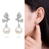wholesale S925 Silver Plated 18k Gold with Zircon, Japanese Korean Fresh and Natural 7-8mm Freshwater Pearl Angel Stud Earrings for Women-7-8mm pearls sterling silver