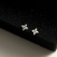 wholesale S925 Sterling Silver Minimalist Floral Four-Leaf Clover Stud Earrings with Diamond Accents, Sweet and Elegant Style M05024-S925 silver pair gold 925 silver 5MM