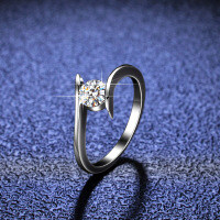 925 Silver Moissanite Ring Goddess of Fate-50 points (empty load)  14 yards