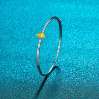 S925 Silver 1-Carat Pear Moissanite Bracelet, Minimalist and Luxurious.-Golden moissanite bracelet  Size M 54*46 (15.7cm)