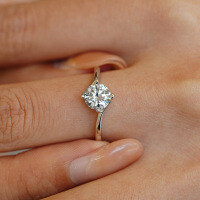 925 Sterling Silver Moissanite Four-Prong Women's Ring, Classic Fashion Jewelry, Manufacturer Drop Shipping-50 points (eight hearts and eight arrows zircon)  12 yards