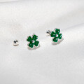 wholesale S925 Sterling Silver Fresh and Sweet Minimalist Design Green Four-Leaf Clover Threaded Ear Studs M05833-0-3