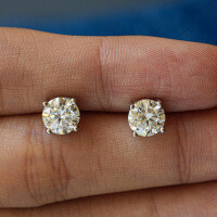 S925 Silver Four-Prong Earrings, Simple Moissanite Stud Earrings for Women-1 carat (empty setting)