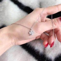 wholesale Stainless steel trendy Korean-style four-leaf clover pendant necklace for women, minimalist design with premium lightweight luxury and versatile elegant-xb308-white gold white diamond