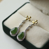 wholesale S925 silver inlaid with natural full-color jadeite drop earrings, Hetian jade jadeite earrings, minimalist women's ear accessories-Jadeite Teardrop Earrings 925 Silver