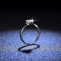 Silver D Color Moissanite Heart-Shaped Ring-1 carat (set with D color moissanite)  11 yards
