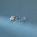 wholesale S925 Sterling Silver Fresh and Sweet Christmas Festive Lovely Single Diamond Snowflake Ear Studs M0589-0-2