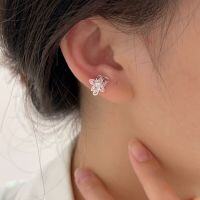 wholesale S925 Sterling Silver Camellia Pearl Ear Clip, New Ins Simple and Stylish Design Earrings-Sterling silver
