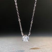 S925 Silver Classic Four-Prong High-Carbon Moissanite Pendant, 1 Carat or 50 Points-MS213-50 point (moissanite) necklace