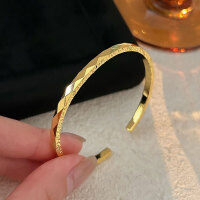 wholesale S925 Sterling Silver Geometric Ice Crush Diamond Bracelet for Women, Minimalist Small CNC Crafted High-End Jewelry-Diamond bracelet (gold)