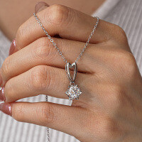 S925 Sterling Silver 1CT Snowflake Pendant with Prong Setting, Wholesale for Cross-border-1-carat simulated diamond (with cross chain)  925 silver