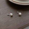 wholesale S925 Sterling Silver Elegant French Floral Freshwater Pearl Earrings Simple Commute Fashion Screw-on Ear Piercing Maintenance-0-5