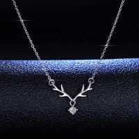 S925 Silver Moissanite Deer Antler Pendant Necklace-Set with 50-point moissanite  925 silver