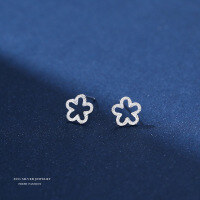 wholesale S925 Sterling Silver Flower Stud Earrings With A Matte Finish, Exuding A Youthful And Summer-inspired Charm, A Unique And Accessory-Silver 925 silver