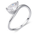 wholesale S925 gold-colored moissanite ring with a teardrop center stone, minimalist design, slimming effect for women, best-selling style-0-6