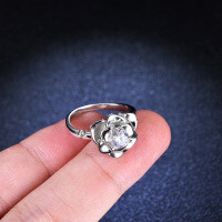 Silver Moissanite Ring Six-Prong Petal Design Women's Fashion Live Stream Supply-50 points (set with moissanite)  Size 18
